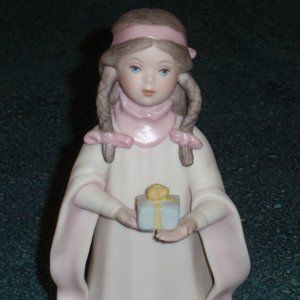 VINTAGE LASZLO ISPANKY PRECIOUS GIFT FIGURINE LITTLE GIRL WITH PRESENT 8" GIFT!